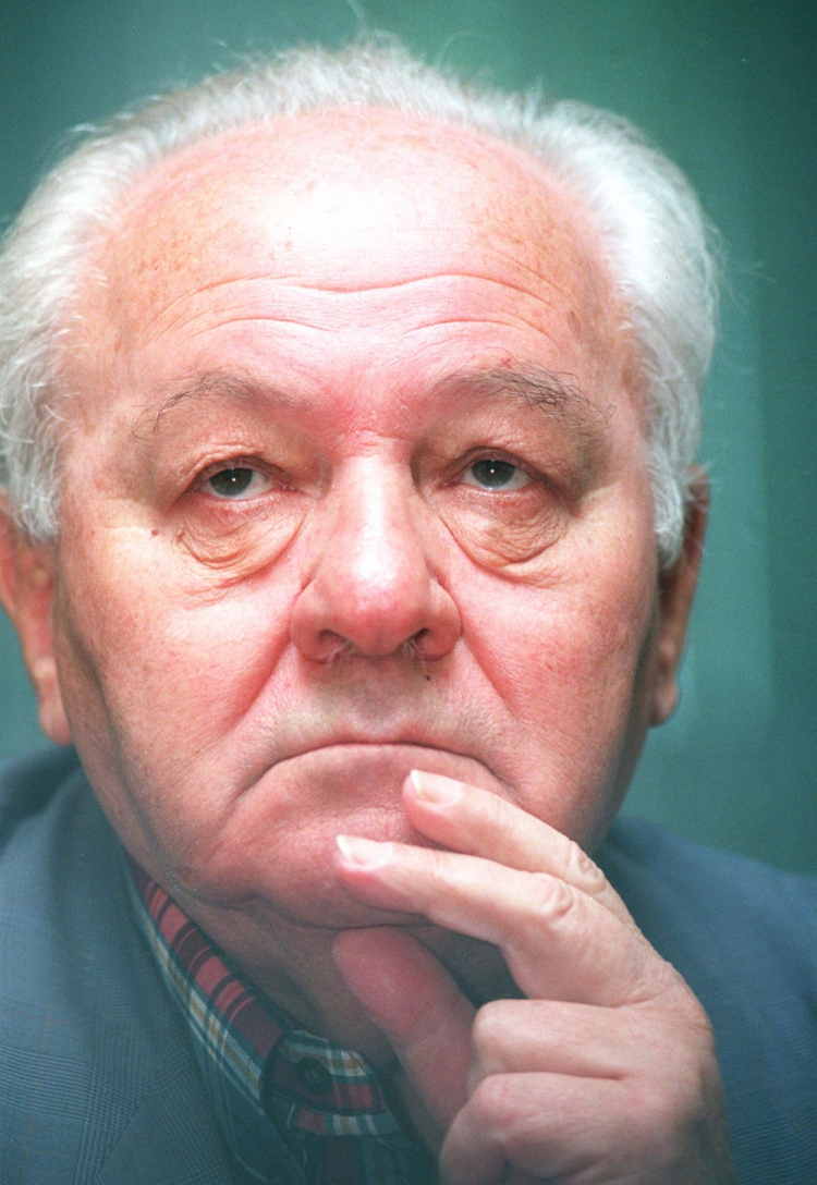 50 lat polskiej szkoły w Rzymie; dyrektorka placówki: patron, G. Herling-Grudziński,
