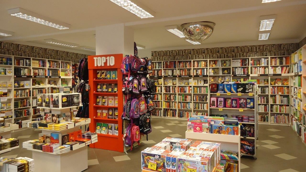 83 Księgarnia BookBook