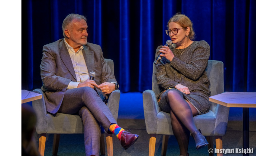 Biblioteka to ludzie” – wystąpienie podczas konferencji „Infrastruktura bibliotek 2021-2025. Inwestycja i co dalej?” [relacja i zdjęcia]