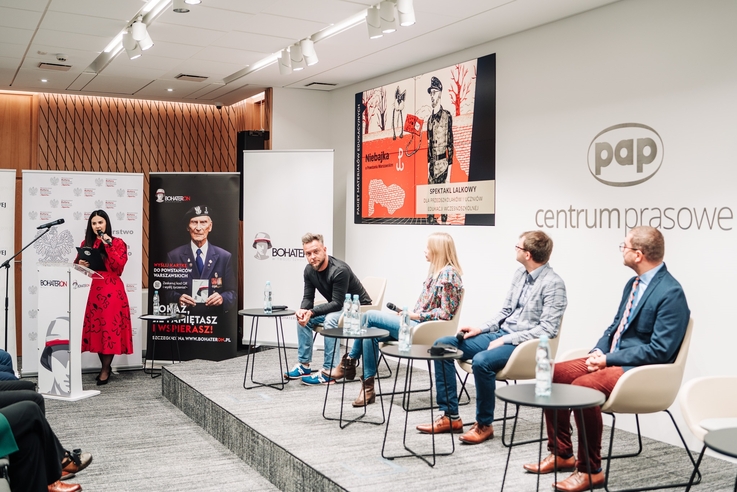 BohaterON w Twojej Szkole - projekt, który uczy, budzi kreatywność, bawi i wzrusza