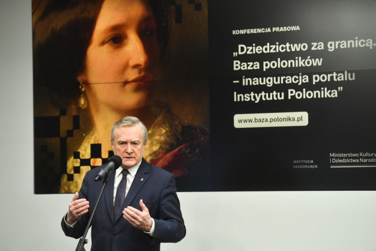 „Dziedzictwo za granicą. Baza poloników”