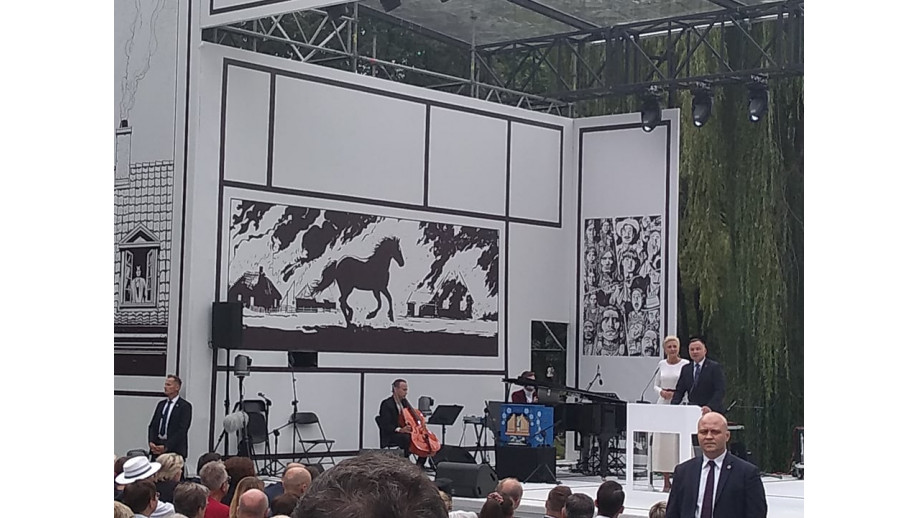 Dziękujemy za wspólne czytanie! Relacja z Narodowego Czytania w Ogrodzie Saskim