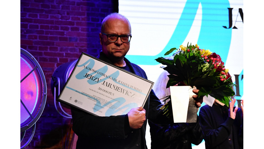 Jerzy Jarniewicz laureatem Nagrody Literackiej im. Juliana Tuwima
