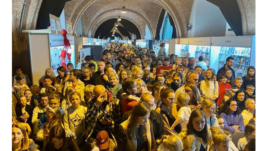 Jesienne Targi Książki 2023 odbędą się we wrześniu