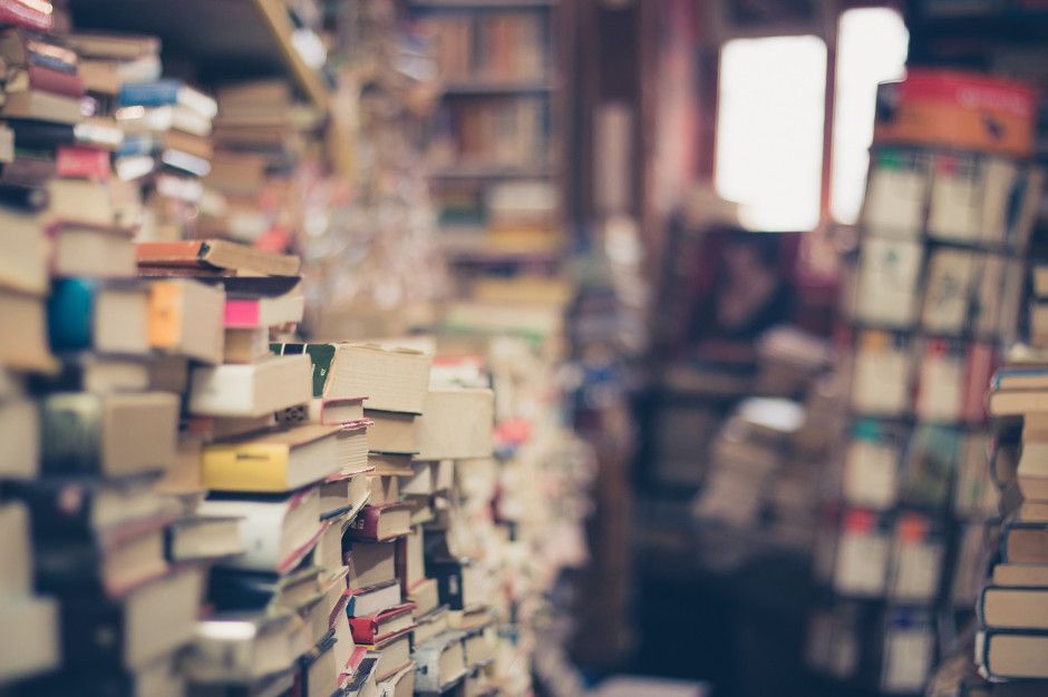 Kalisz: Bezpłatna karta biblioteczna dla seniorów