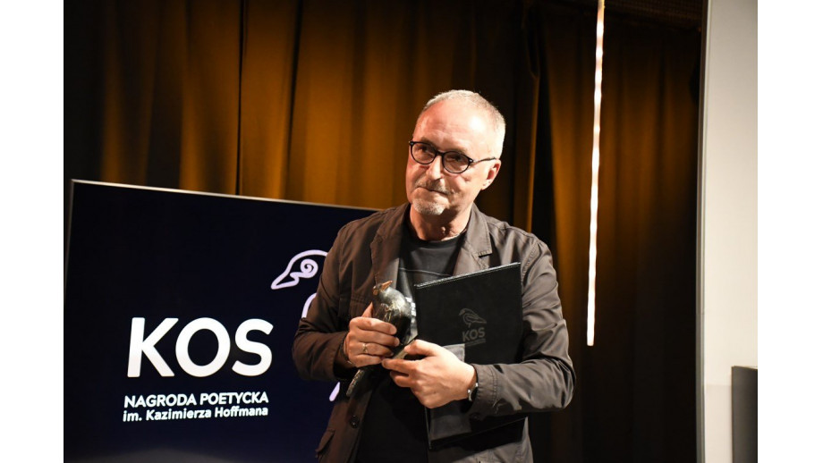 4 czerwca w Salonie Hoffman Kujawsko-Pomorskiego Centrum Kultury w Bydgoszczy odbyła się gala finałowa Ogólnopolskiego Konkursu Poetyckiego im. Kazimierza Hoffmana o statuetkę KOSa. Laureatem został Krzysztof Lisowski.