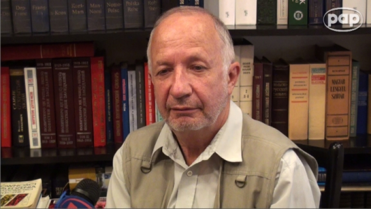 Książka prof. Wojciecha Materskiego „Od cara do +cara+” z Nagrodą im. Janusza Kurtyki