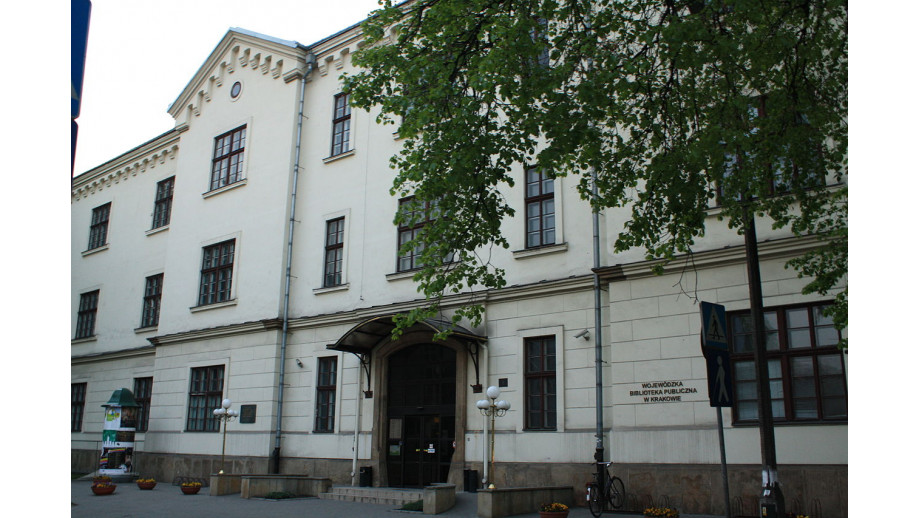 Kraków, ul. Rajska - książkomat