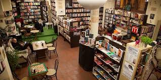 Księgarnie nadal otwarte