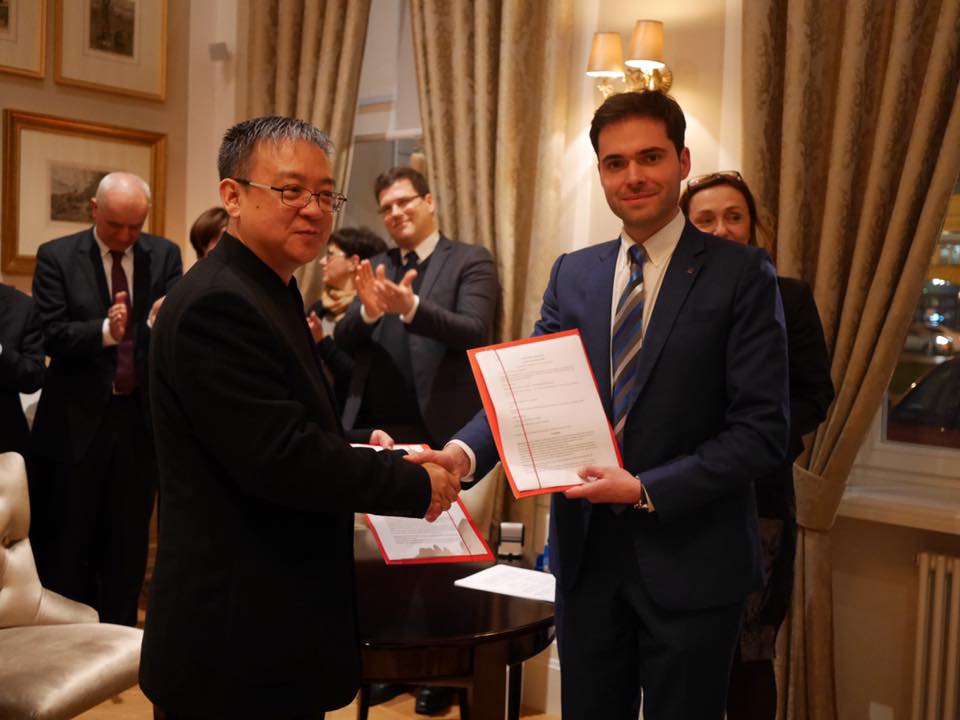 Podpisanie umowy Legimi z PPMG