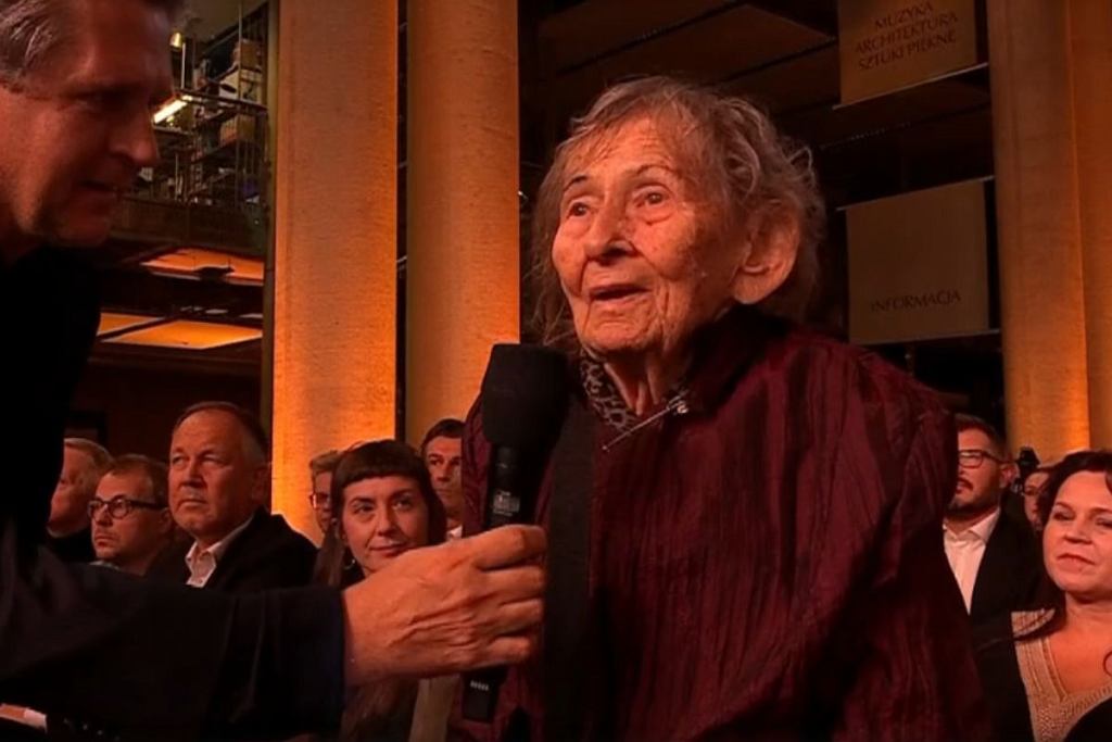 Literacka Nagroda Nike 2024. Statuetkę i nagrodę pieniężną w wysokości 100 tys. zl otrzymała Urszula Kozioł 