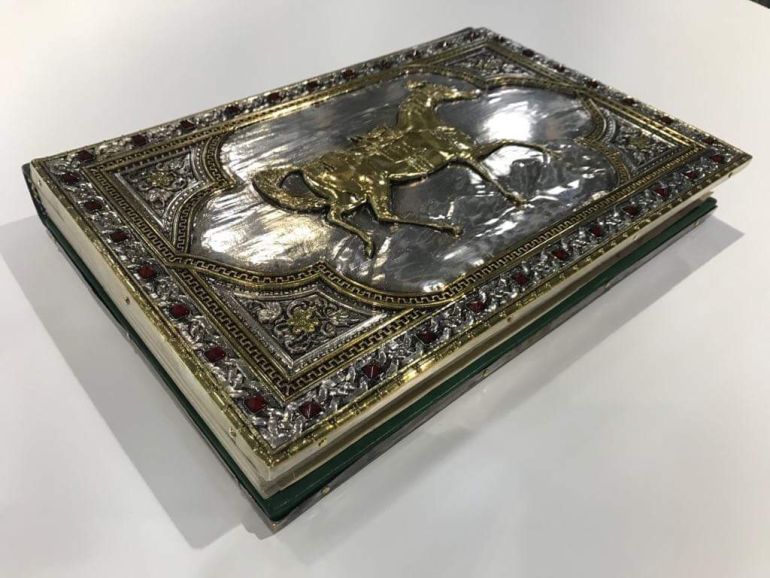 Międzynarodowe Targi Książki, Abu Dhabi, Manuskrypt Rzewuskiego