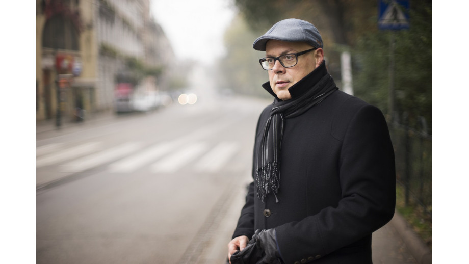 Nocny stolik 34. Marek Krajewski: Nie zapowiadałem się na pisarz