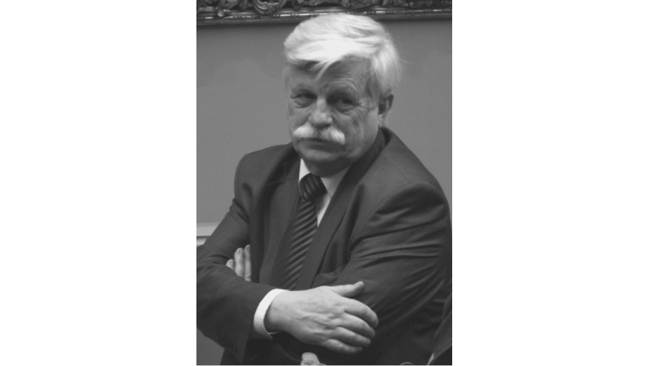 Odszedł profesor Franciszek Ziejka