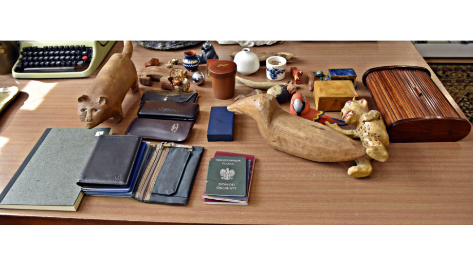 Pamiątki po Sławomirze Mrożku trafiły do miejskiej biblioteki w Krakowie