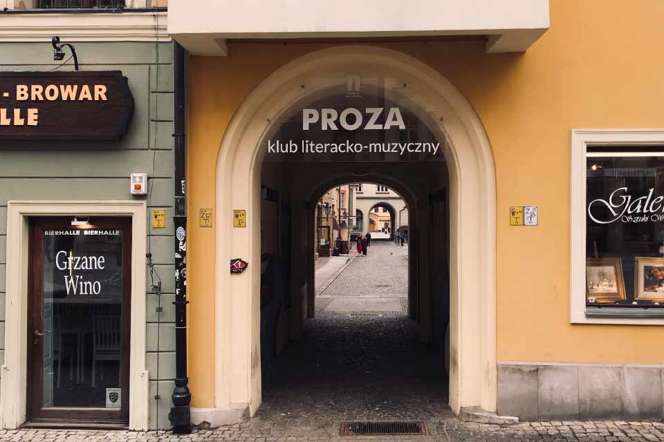 Przedmikołajkowe spotkania autorskie w klubie Proza