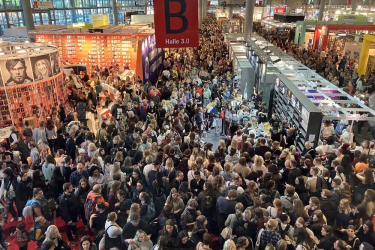 Unikatowe książki na międzynarodowych targach we Frankfurcie 