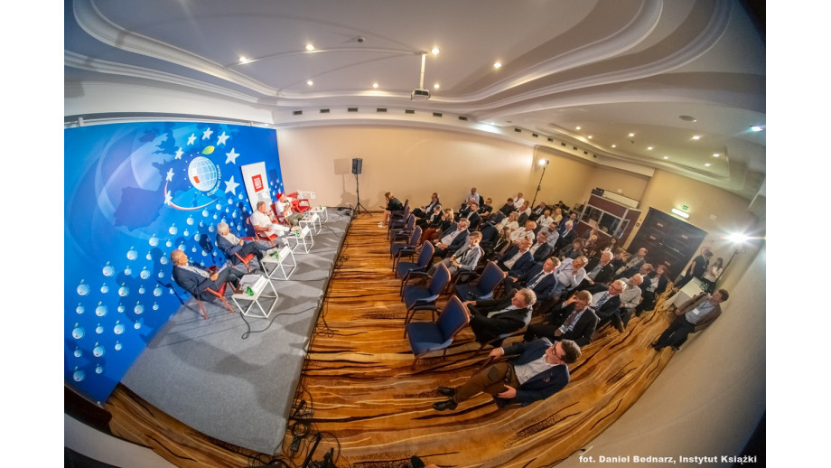 Za nami pierwszy dzień Festiwalu Literackiego „Literatura buduje świat”