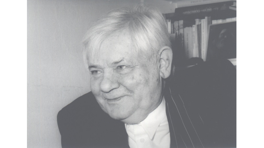 Zbigniew Herbert: Myślenie przeciwstawia się życiu jako forma wyjaśnienia i usprawiedliwienia